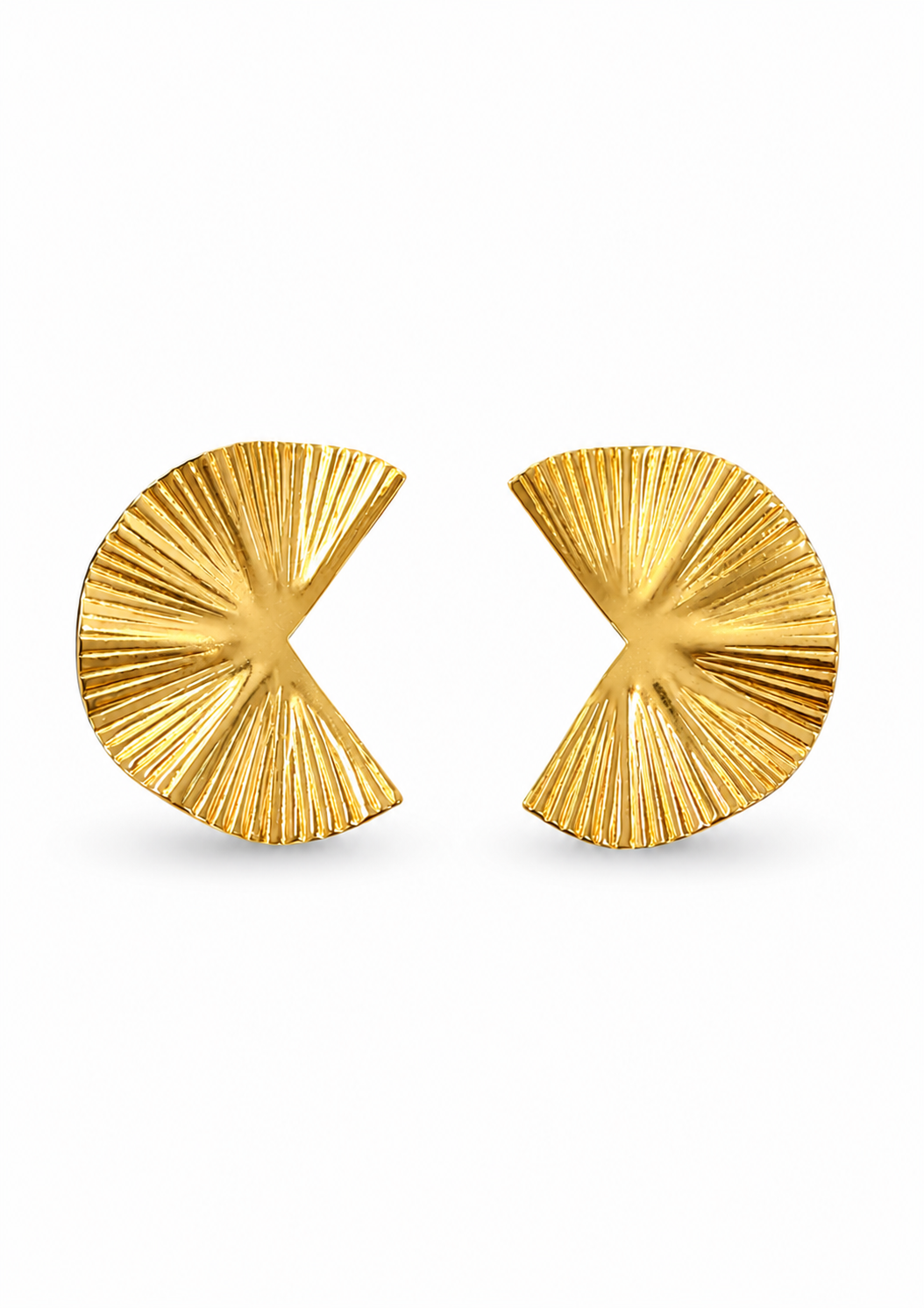 Aretes con textura radiante dorados acero inoxidable