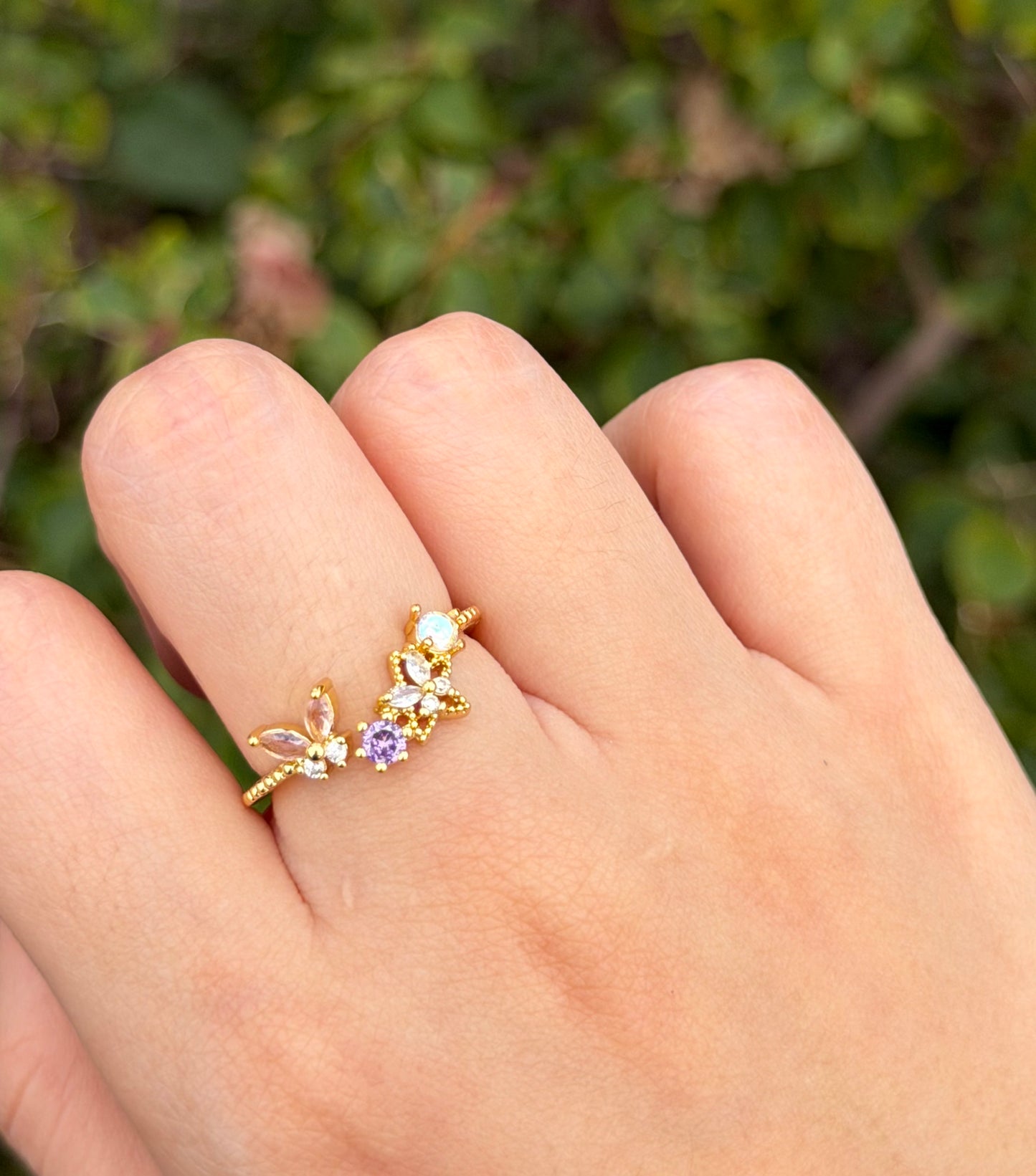 Anillo mariposa rosa y cristales chapa de oro