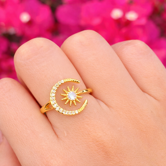 Anillo estrella y sol con cristales ajustable