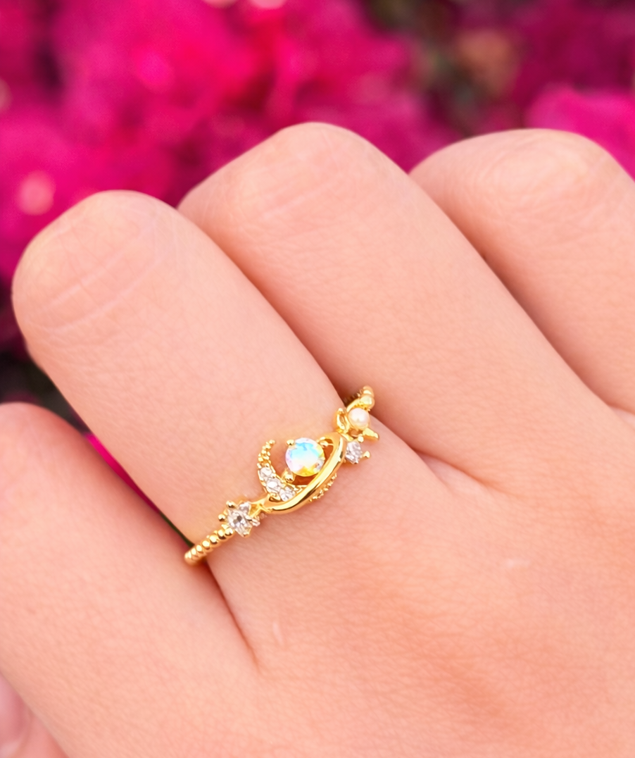 Anillo luna con zirconias chapa de oro