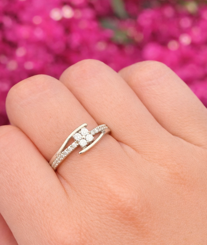Anillo plata cruzado