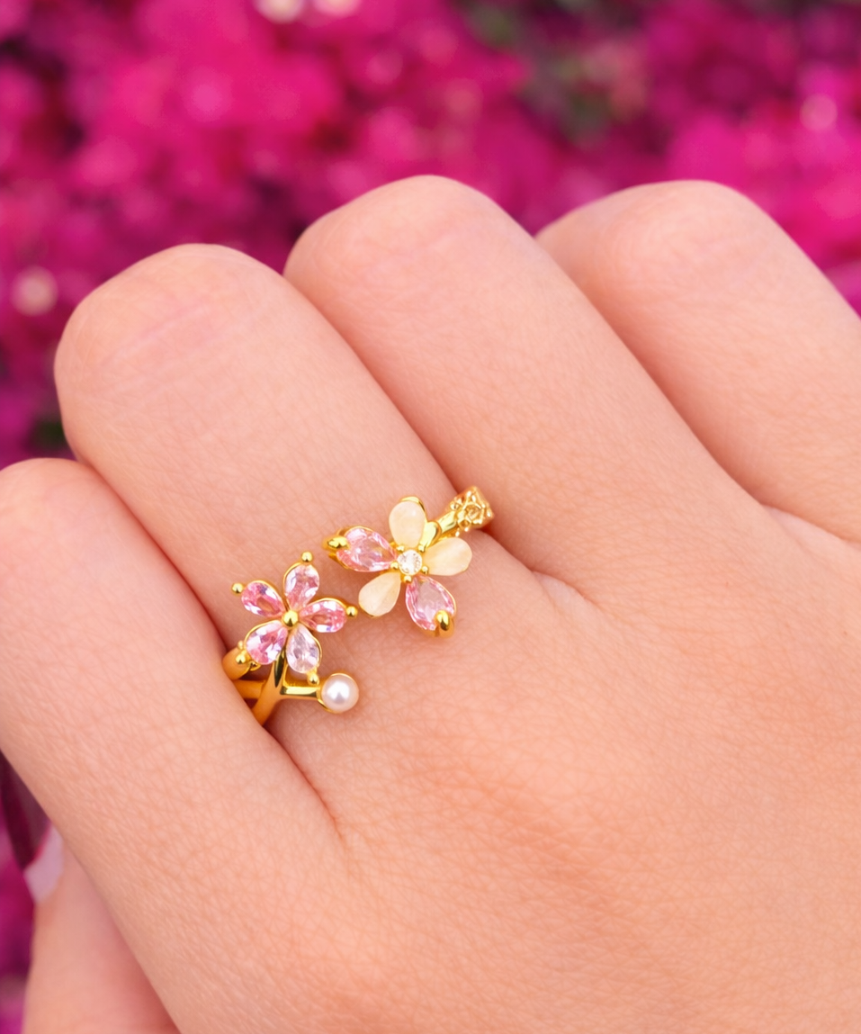 Anillo flores rosa y blanco chapa de oro