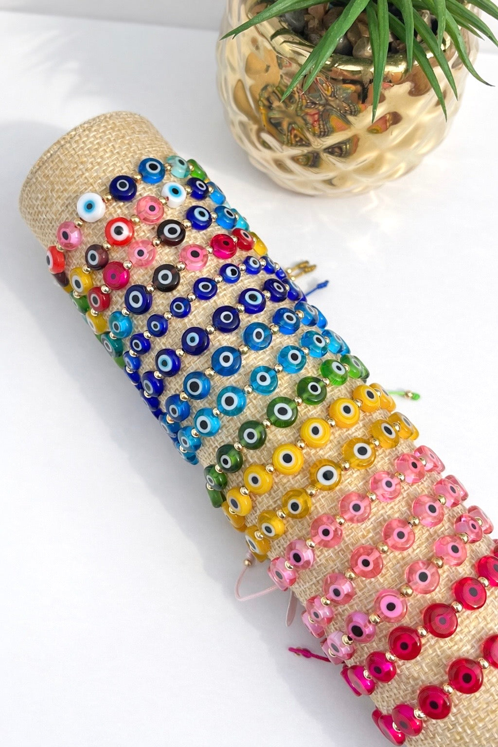 Pulsera ajustable de hilo con ojos turcos