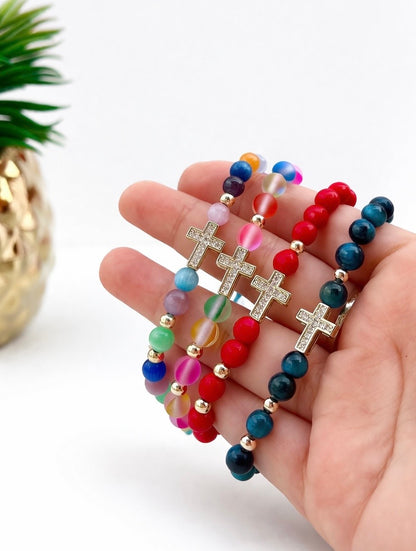 Pulsera ajustable piedras naturales con cruz de acero