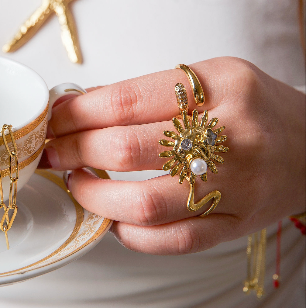 Anillo de estilo minimalista con zirconias acero inoxidable