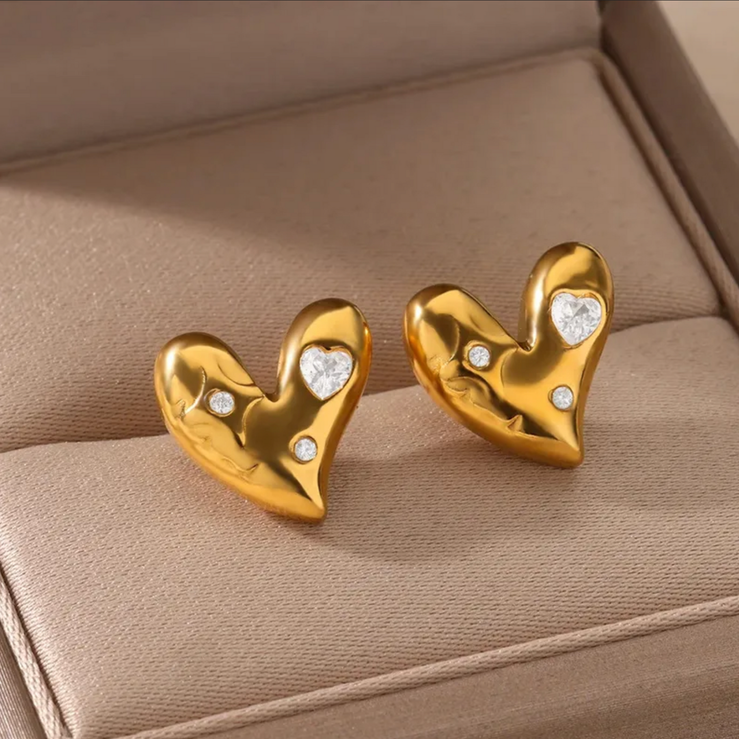 Aretes de corazón con zirconias acero inoxidable