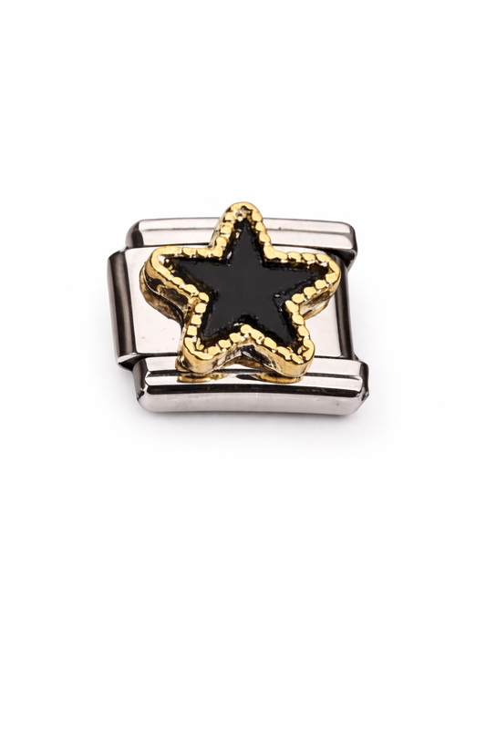 Charm plateado estrella de mar negro