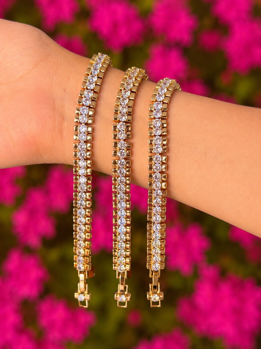 Pulsera tipo rolex con hilera de zirconias chapa de oro
