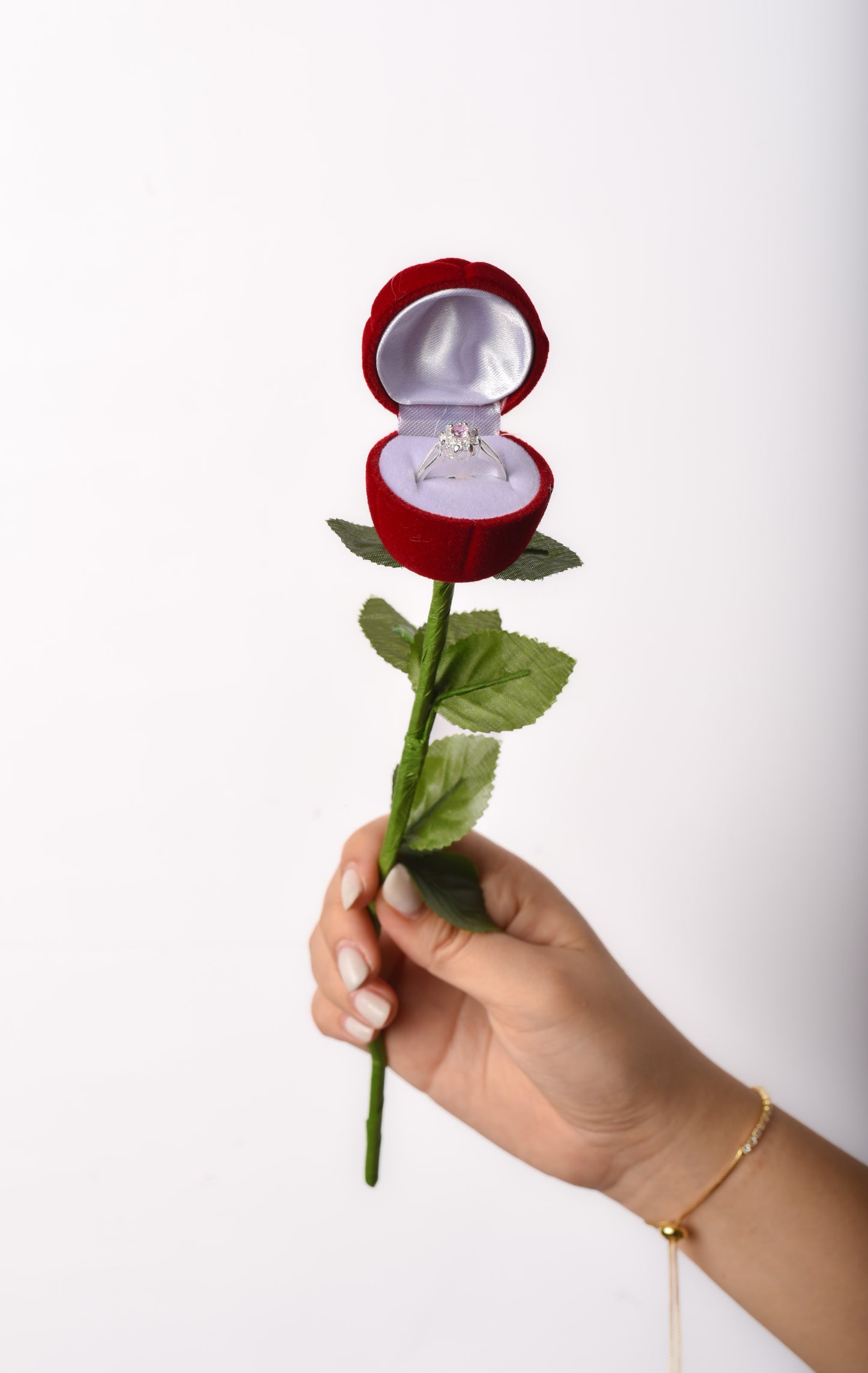 Estuche de anillo de rosa