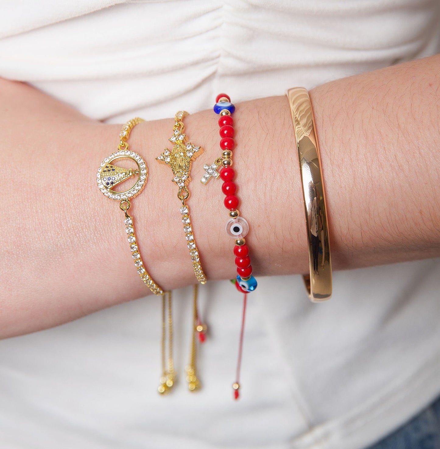 Pulsera Ajustable de Hilo Roja