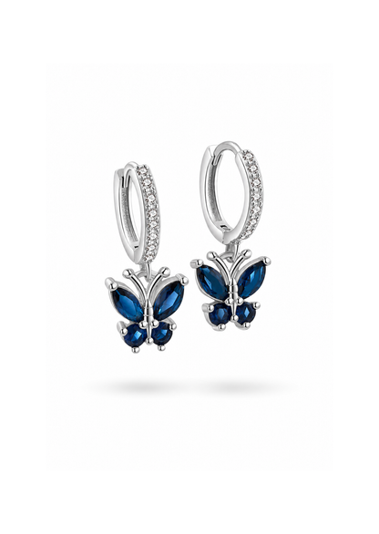Aretes huggies mariposa chapado en plata con circón