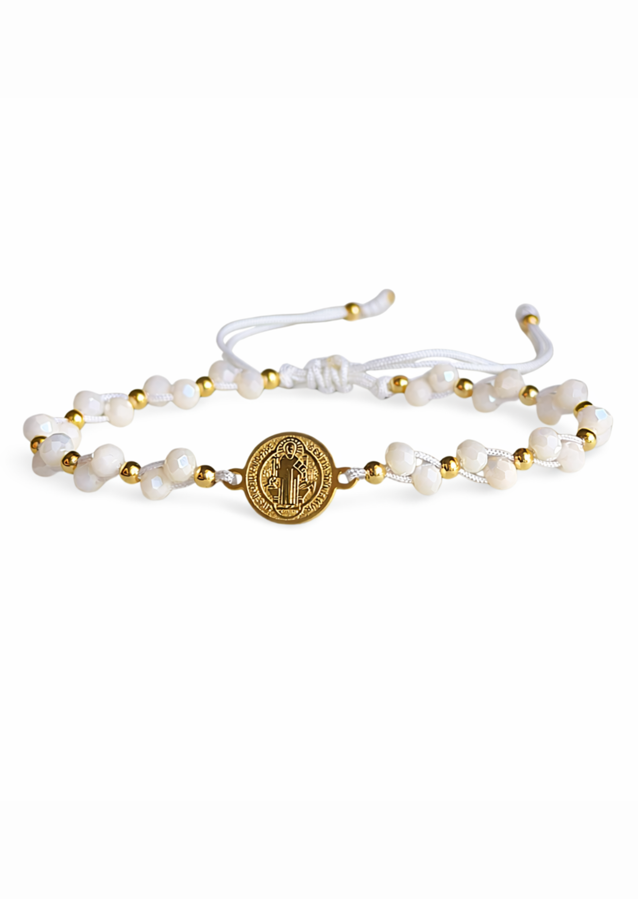Pulsera ajustable de hilo con medalla de San Benito