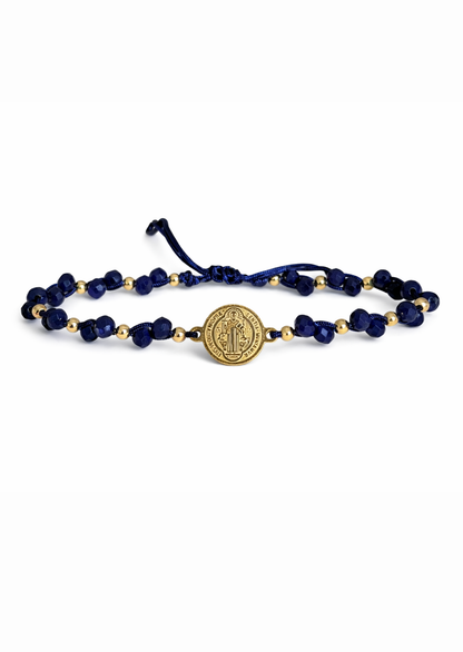 Pulsera ajustable de hilo con medalla de San Benito