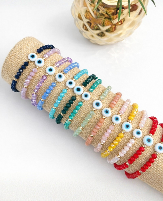 Pulsera ajustable de hilo con cristales y ojo turco